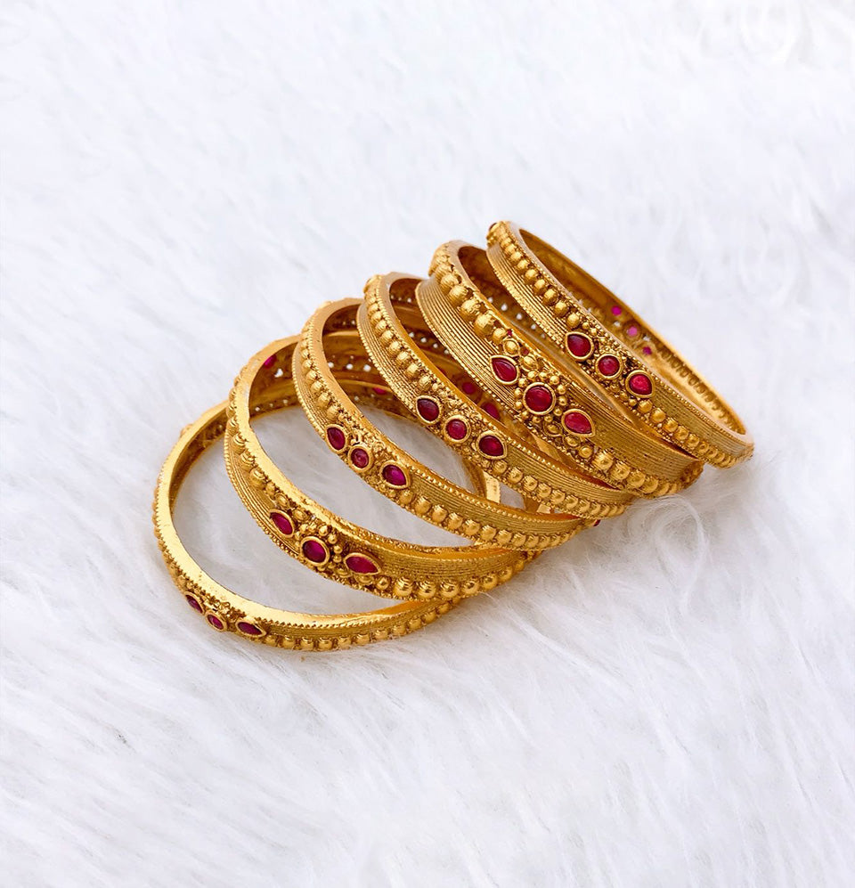 Emerald Oasis Gold Bangle Set