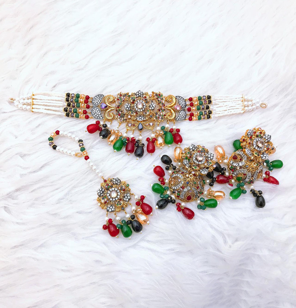 Pearlescent Majesty Choker Set