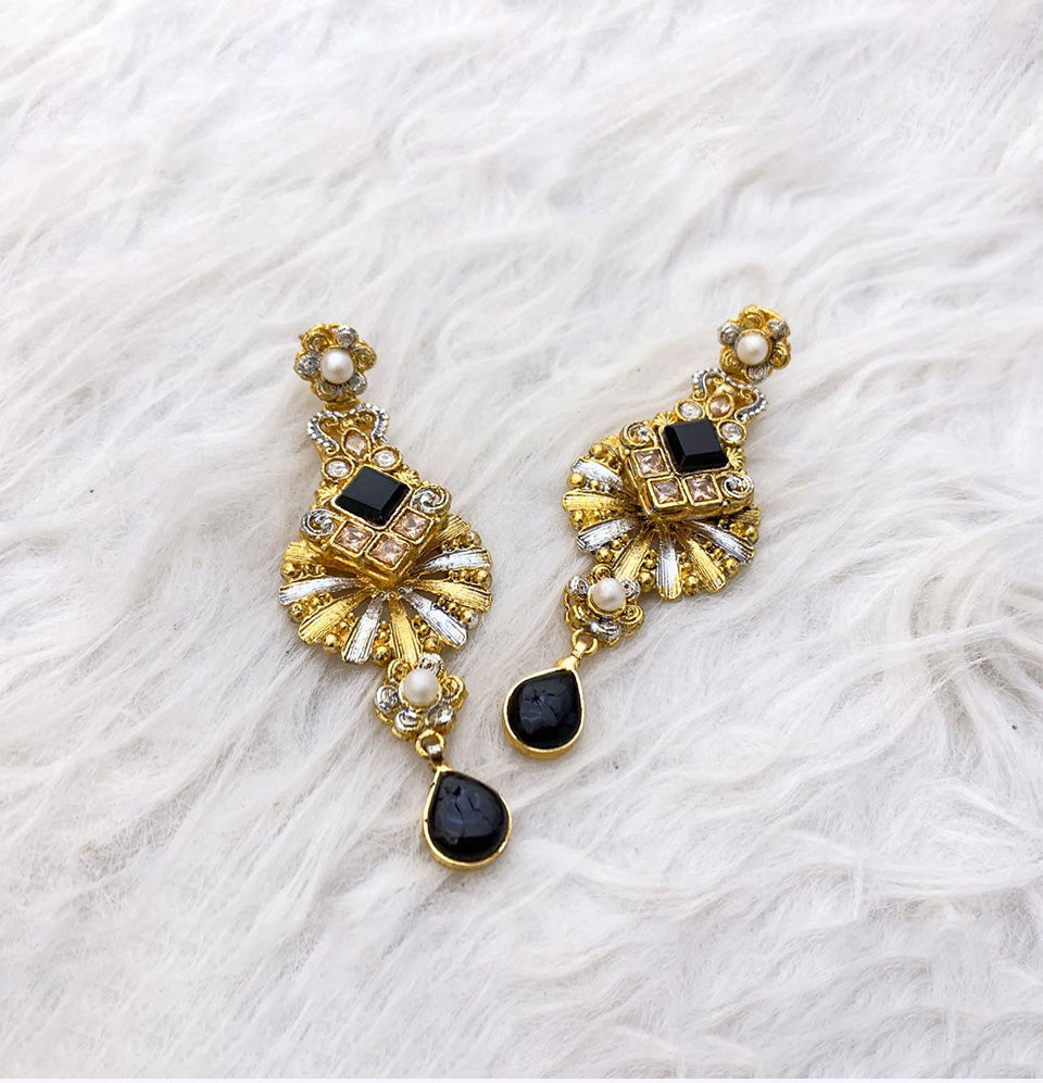 Cleopatra's Midnight Oasis Earrings