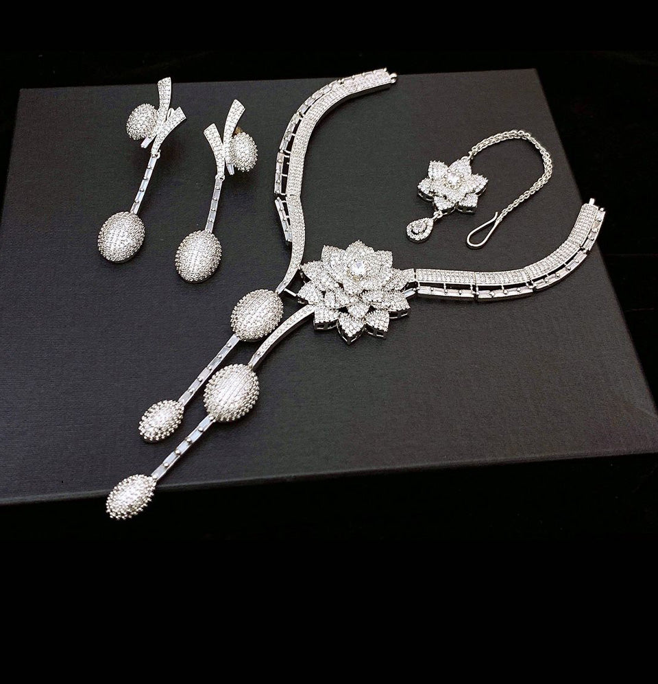 One Carat Lotus Bloom Necklace Set